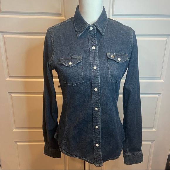 Carhartt Women's Denim Button Down Shirt Size Medium - Picture 2 of 12